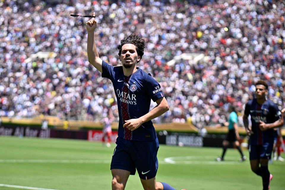 新奇的举动 新奇的举动