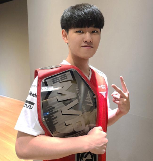 功夺得了她 功夺得了她