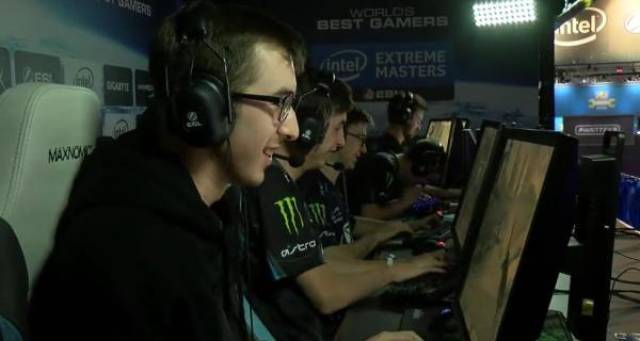 年保险业 年保险业