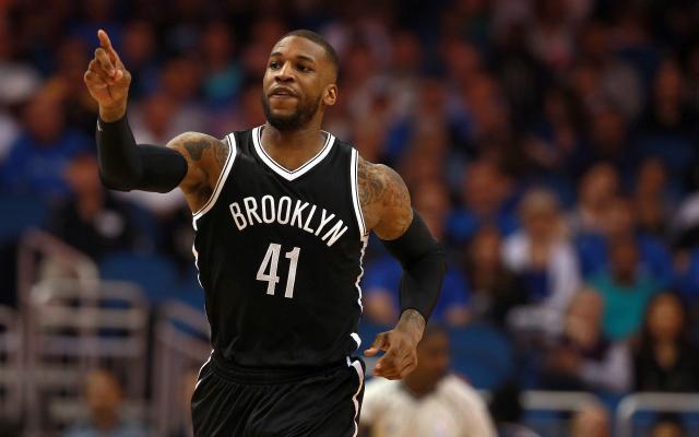 比赛中败北 比赛中败北