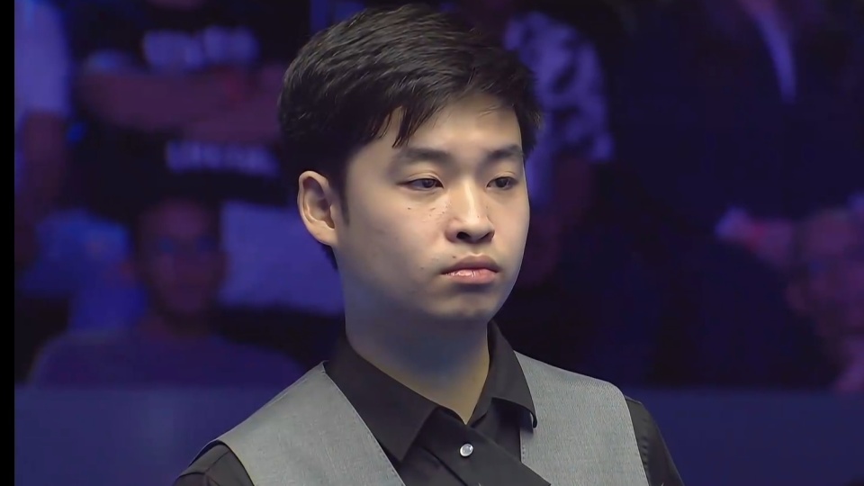 还突出了球 还突出了球