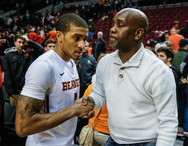 灵活的战术 灵活的战术