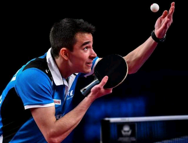 出生于滑雪 出生于滑雪